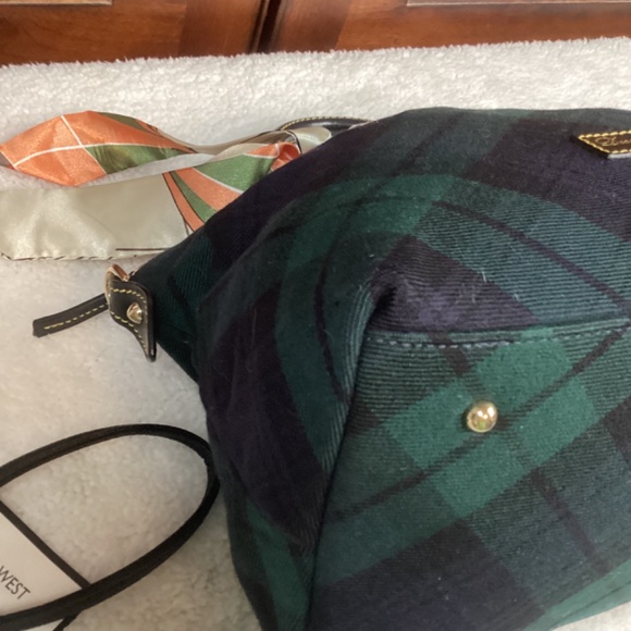 Dooney Vtg. Darcy Satchel - Picture 10 of 16